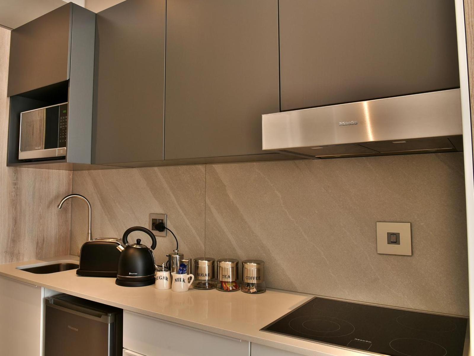 Menlyn Maine Luxury Rentals بريتوريا الغرفة الصورة